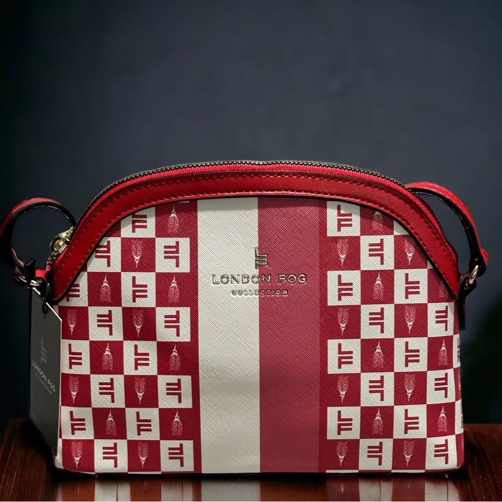 NWT London Fog Red & White Crossbody 6 1/2” x 9 1/2”
